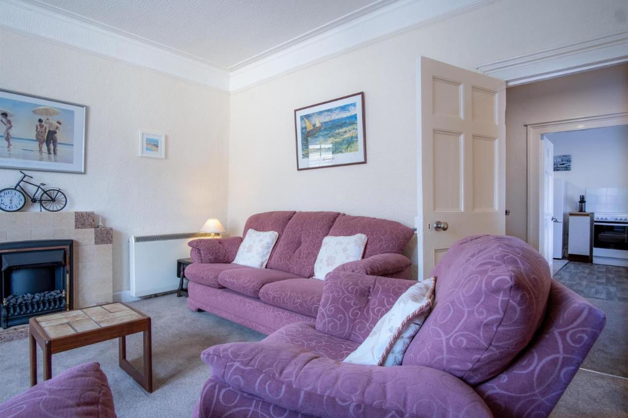 Dragons Den - 2 Bedroom Apartment - Tenby Zewnętrze zdjęcie